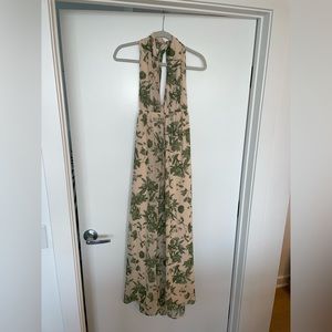 Aakaa Lily Floral Tier Maxi